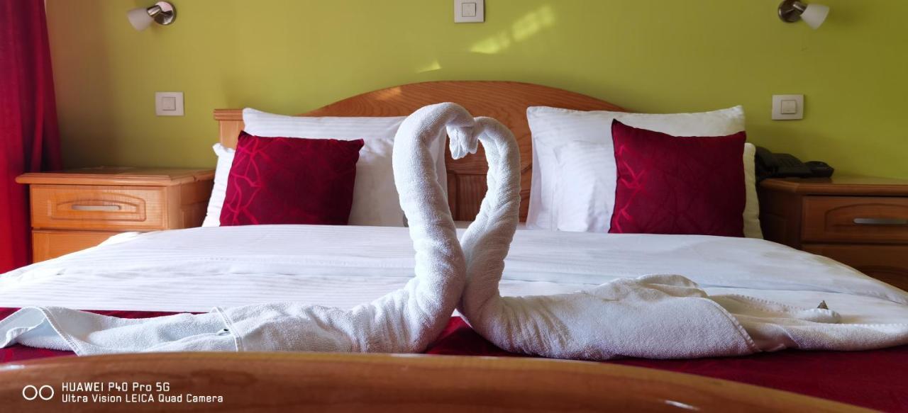 Saint Paul Accommodation Κράλιεβο Εξωτερικό φωτογραφία
